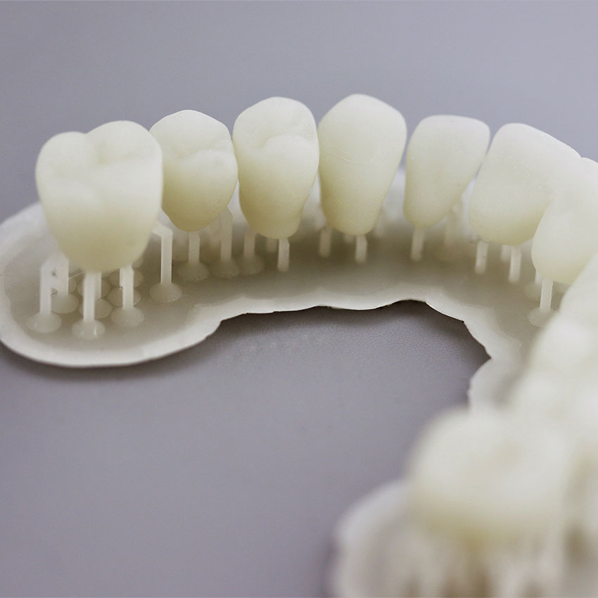 Фотополимерная смола Gorky Liquid Dental Crown, молочная А1-А2(1 кг)
